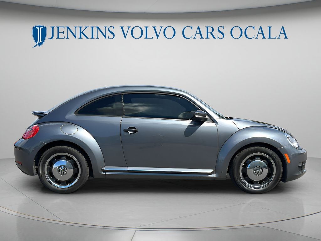 Used 2016 Volkswagen Beetle 1.8T Classic Hatchback