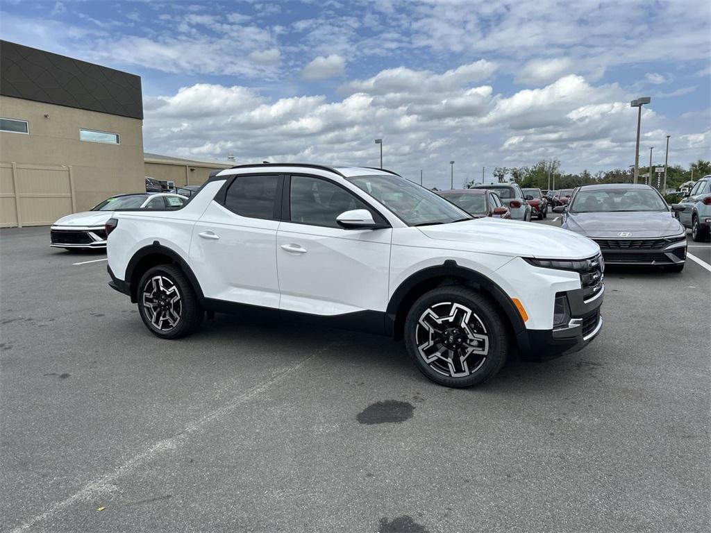 New 2025 Hyundai Santa Cruz Limited Truck