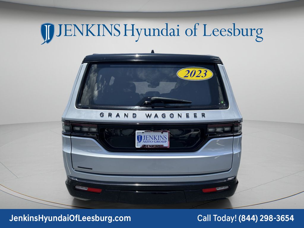 2023 Jeep Grand Wagoneer Series III - Photo 6