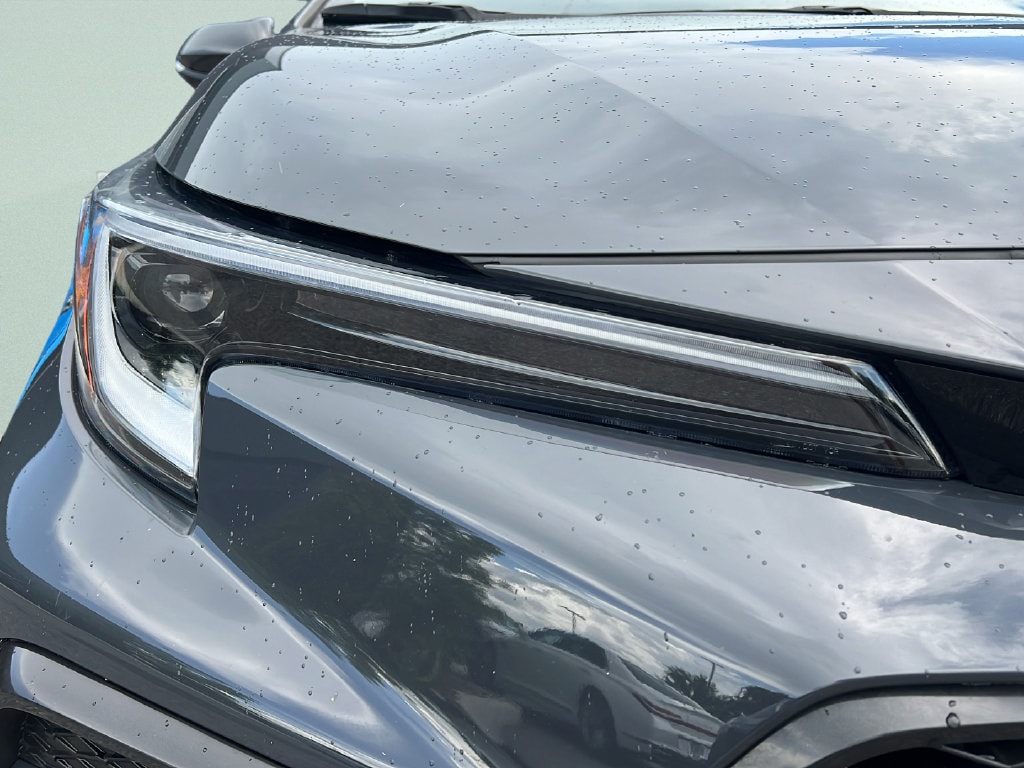 2025 Toyota Corolla SE - Photo 9