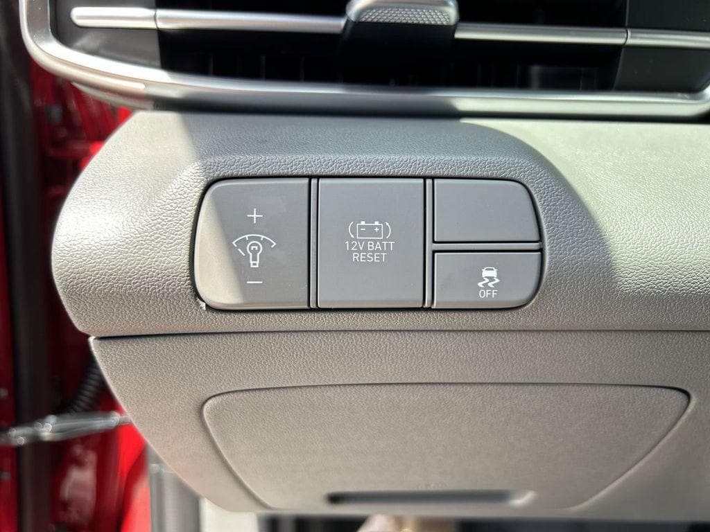 2025 Hyundai Elantra Blue - Photo 24