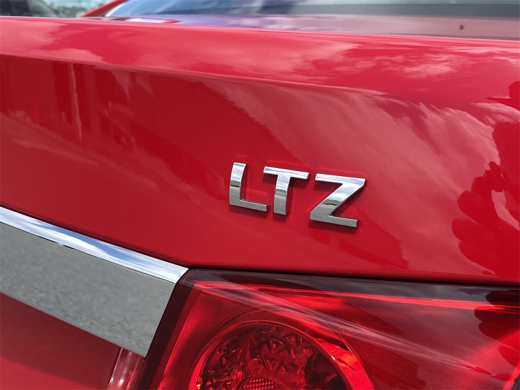 2016 Chevrolet Cruze LTZ photo 4