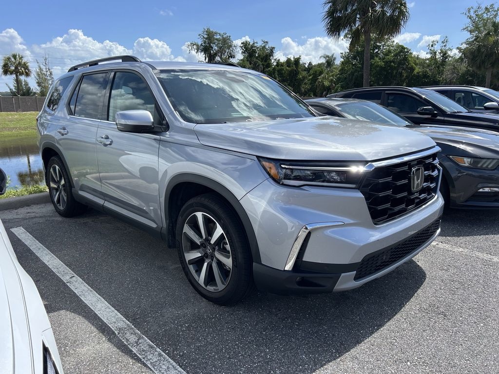 Used 2023 Honda Pilot Touring SUV