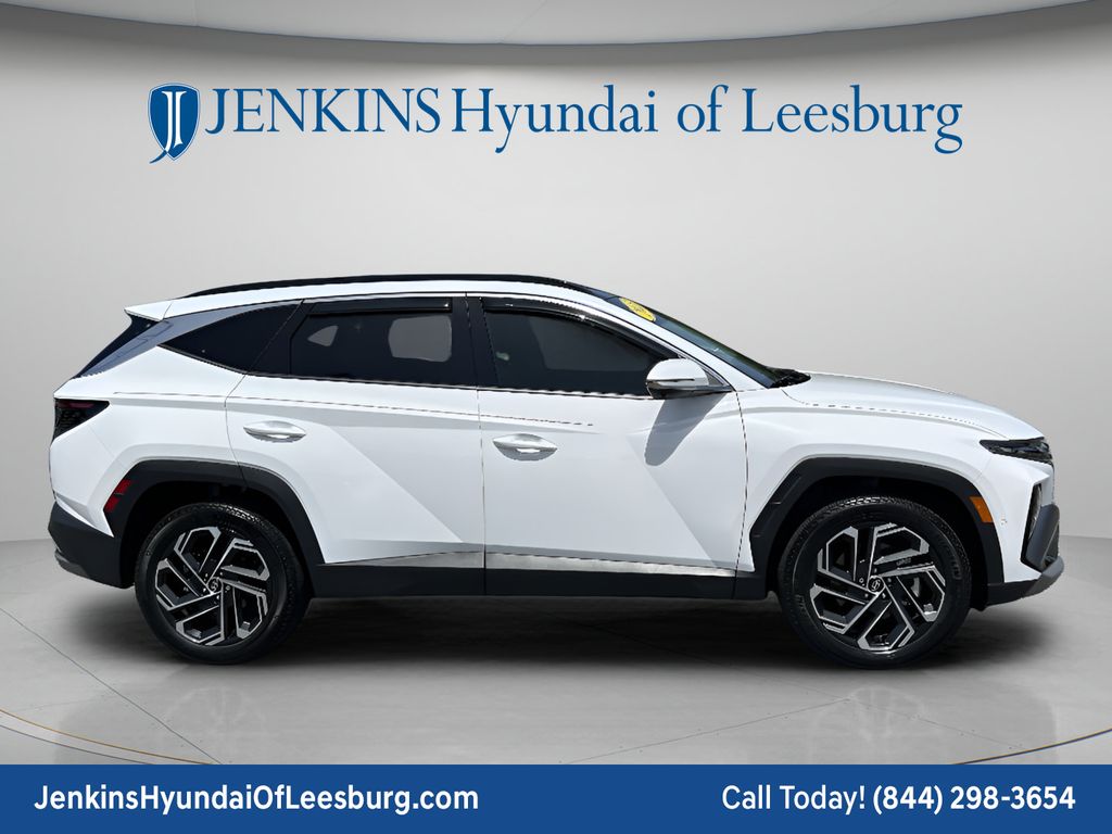 2025 Hyundai Tucson Limited - Photo 3