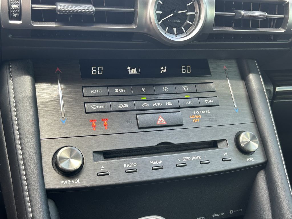 2021 Lexus RC 300 - Photo 22
