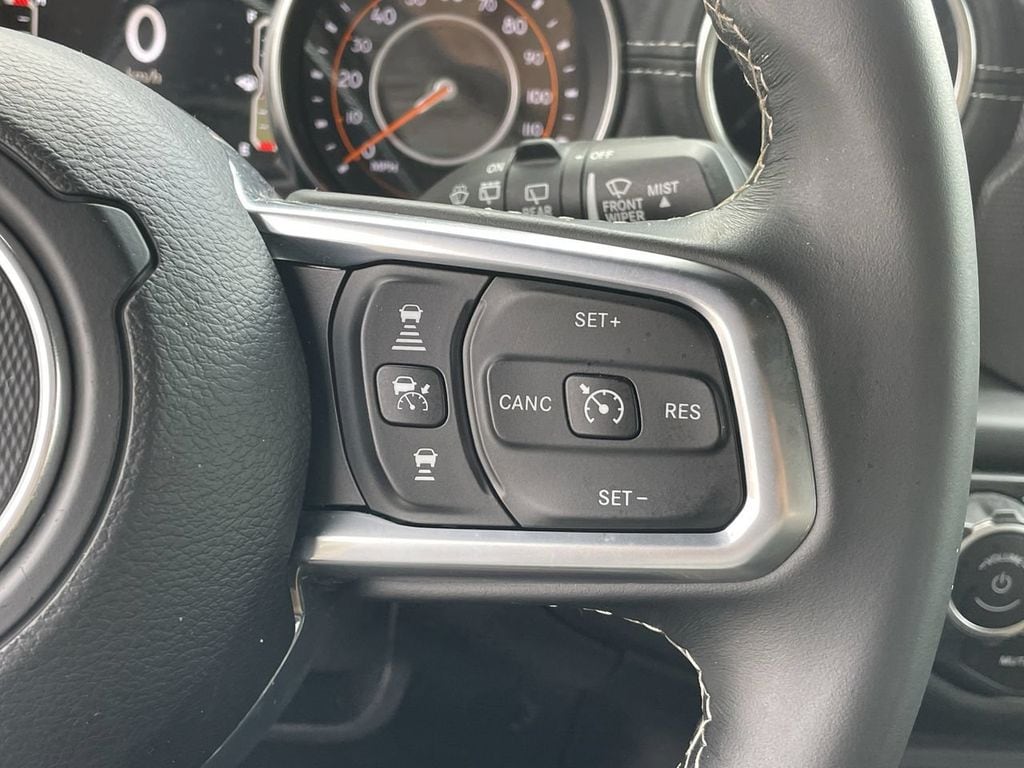 2020 Jeep Wrangler Unlimited Sahara - Photo 31