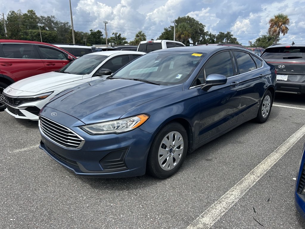 2019 Ford Fusion S - Photo 7