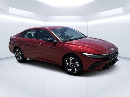 2025 Hyundai Elantra Hybrid SEL Sport Sedan