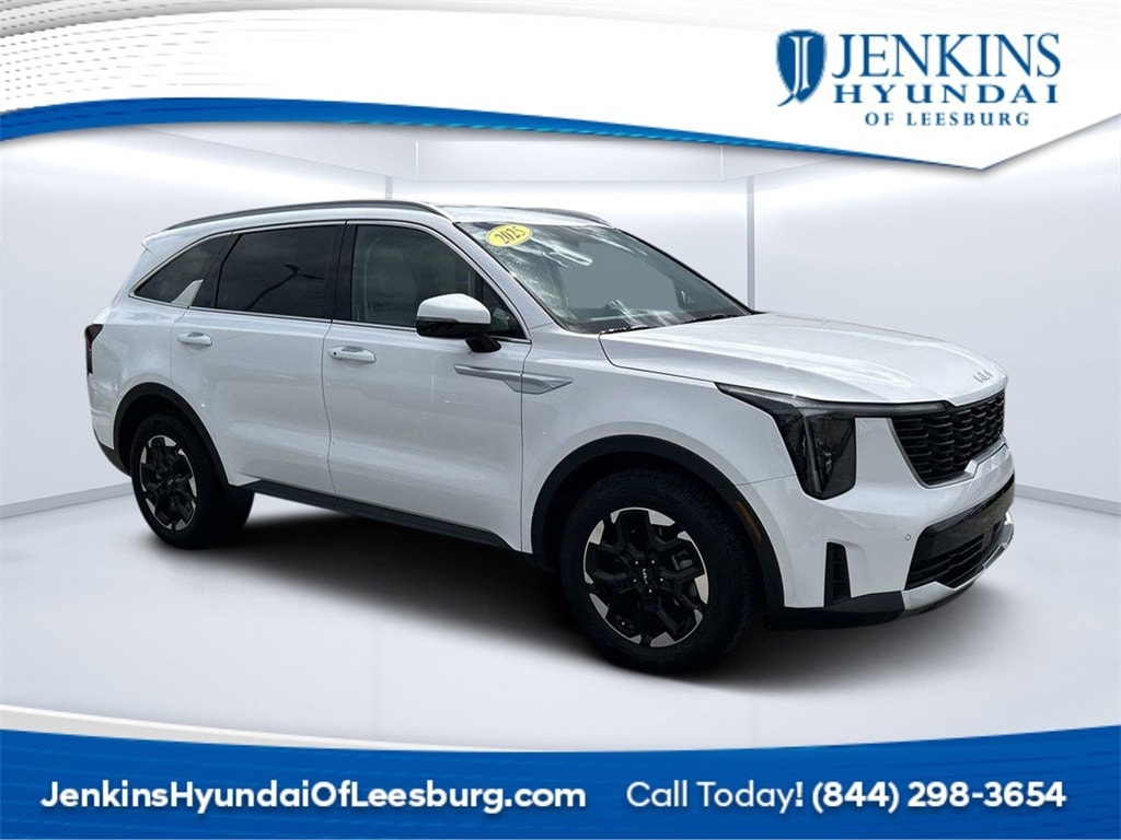 Used 2025 Kia Sorento S SUV