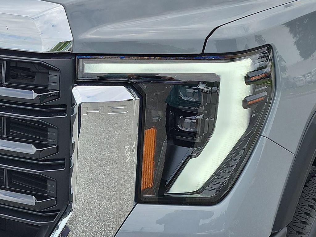 2024 GMC Sierra 2500HD Pro - Photo 13
