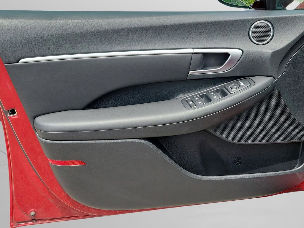 2024 Hyundai Sonata SEL - Photo 16