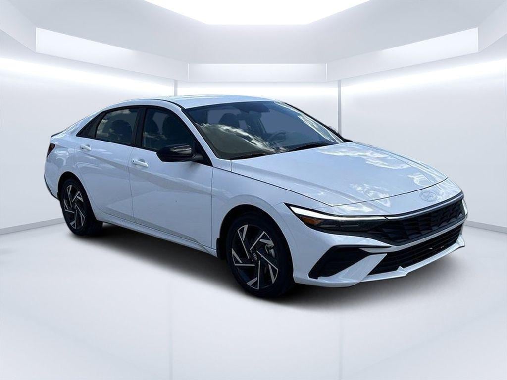 New 2025 Hyundai Elantra Hybrid SEL Sport Sedan
