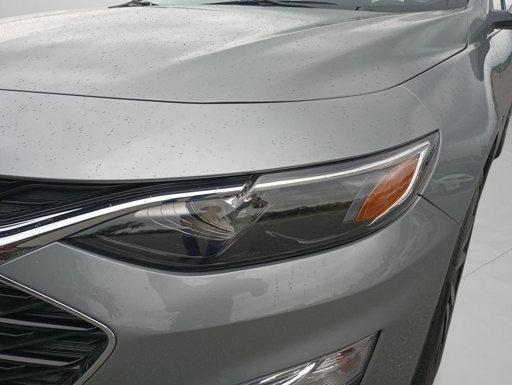 2023 Chevrolet Malibu RS - Photo 14