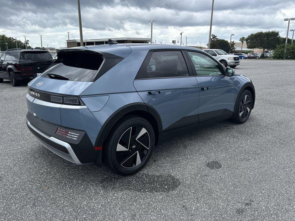 2025 Hyundai IONIQ 5 SE - Photo 11