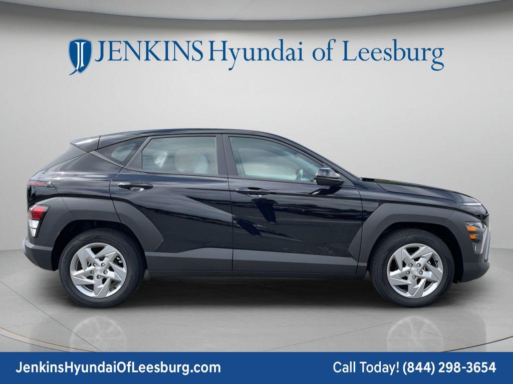 New 2026 Hyundai Kona SE FWD SUV