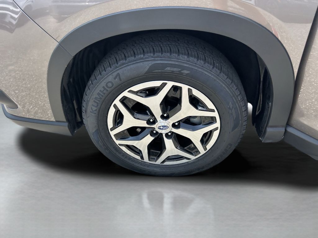 2023 Subaru Forester Premium - Photo 38