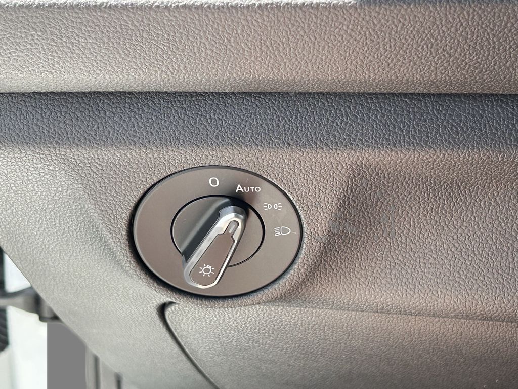2024 Volkswagen Jetta Sport - Photo 27