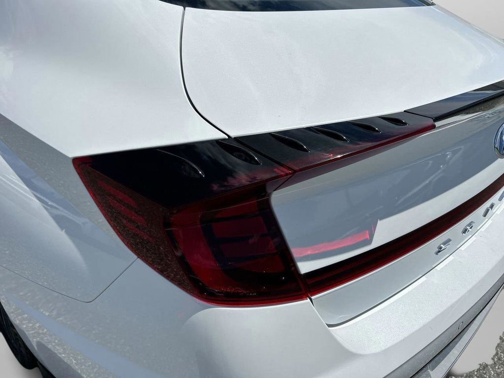 2021 Hyundai Sonata Hybrid Limited - Photo 36