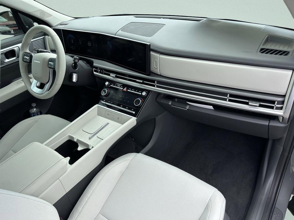 2026 Hyundai Santa Fe SE - Photo 6
