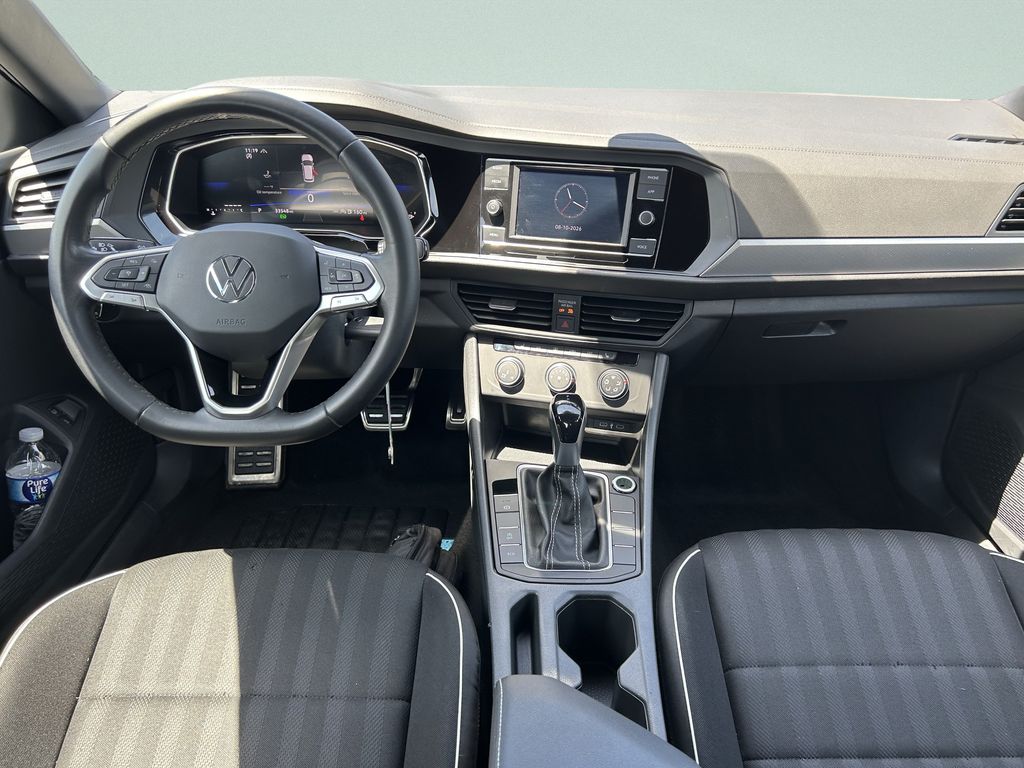 2024 Volkswagen Jetta Sport - Photo 17