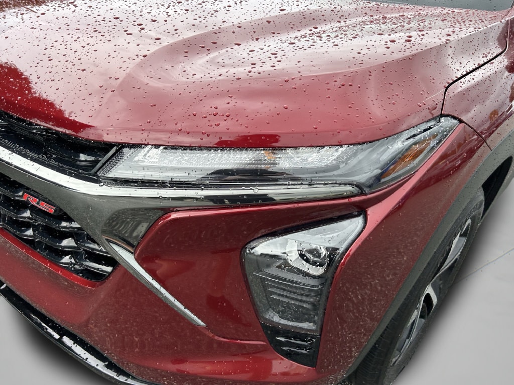 2025 Chevrolet Trax RS - Photo 13