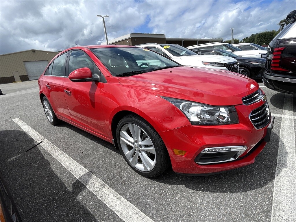2016 Chevrolet Cruze LTZ photo 2