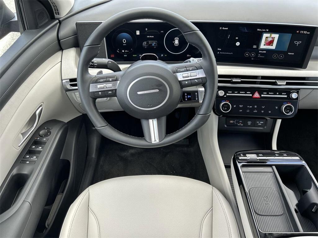 New 2025 Hyundai Tucson Hybrid SEL Convenience SUV