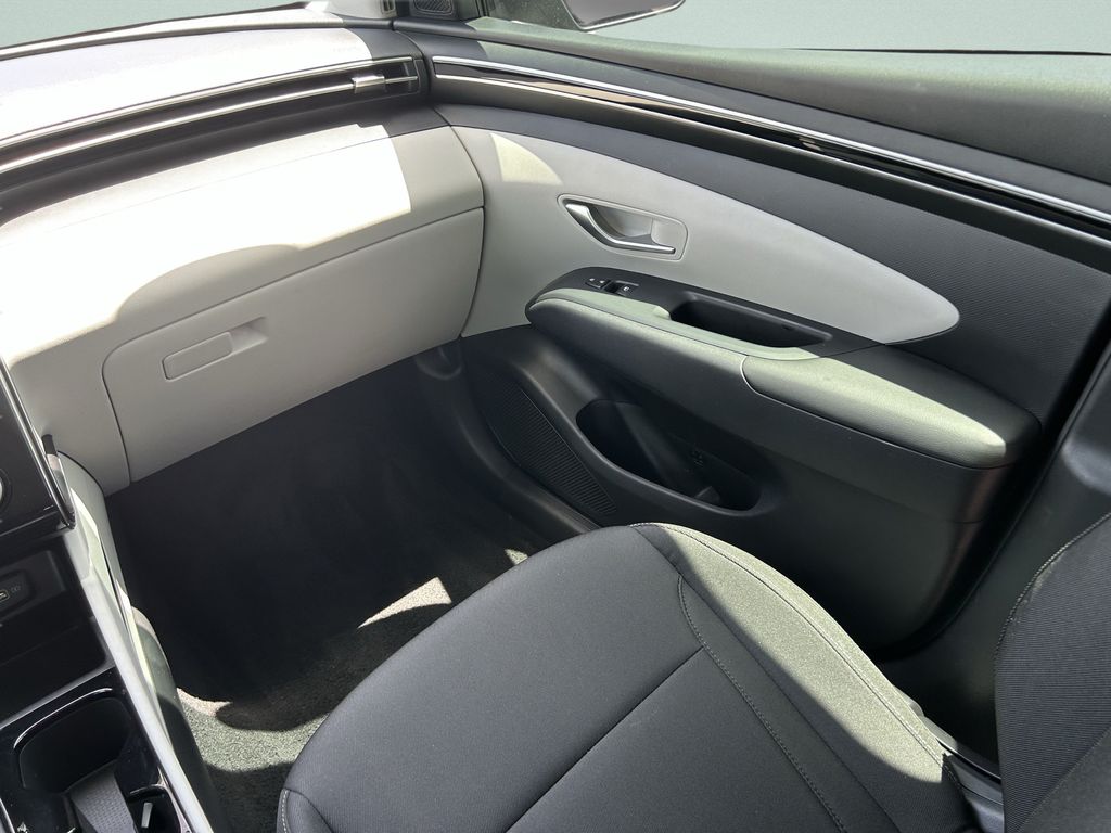 2024 Hyundai Tucson SE - Photo 20