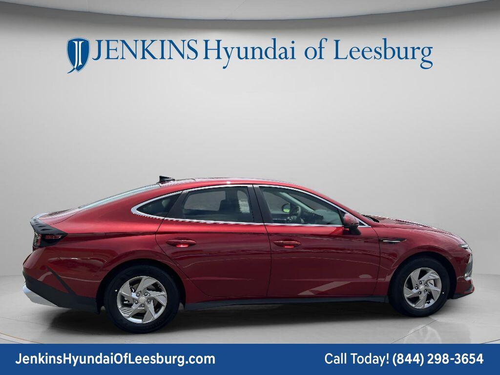 New 2026 Hyundai Sonata SE Sedan