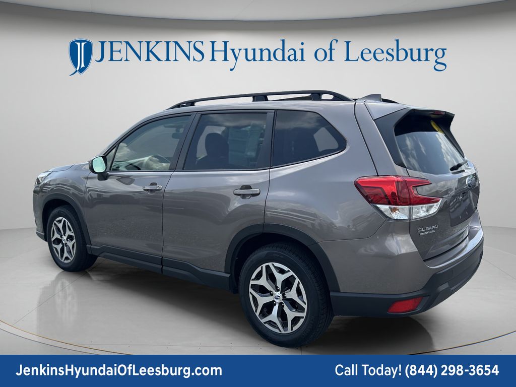 2023 Subaru Forester Premium - Photo 7