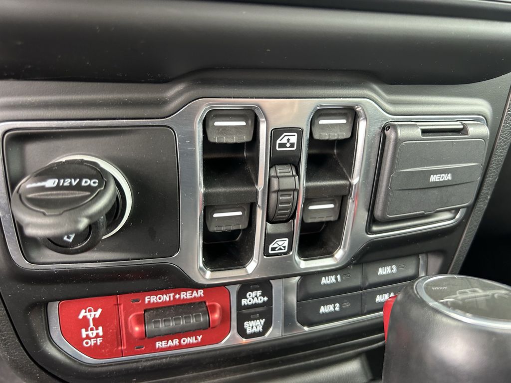 2021 Jeep Gladiator Rubicon - Photo 22