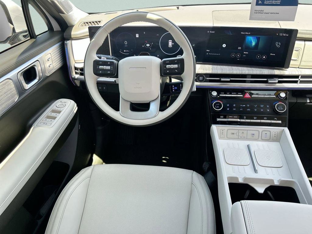 2025 Hyundai Santa Fe Calligraphy - Photo 17