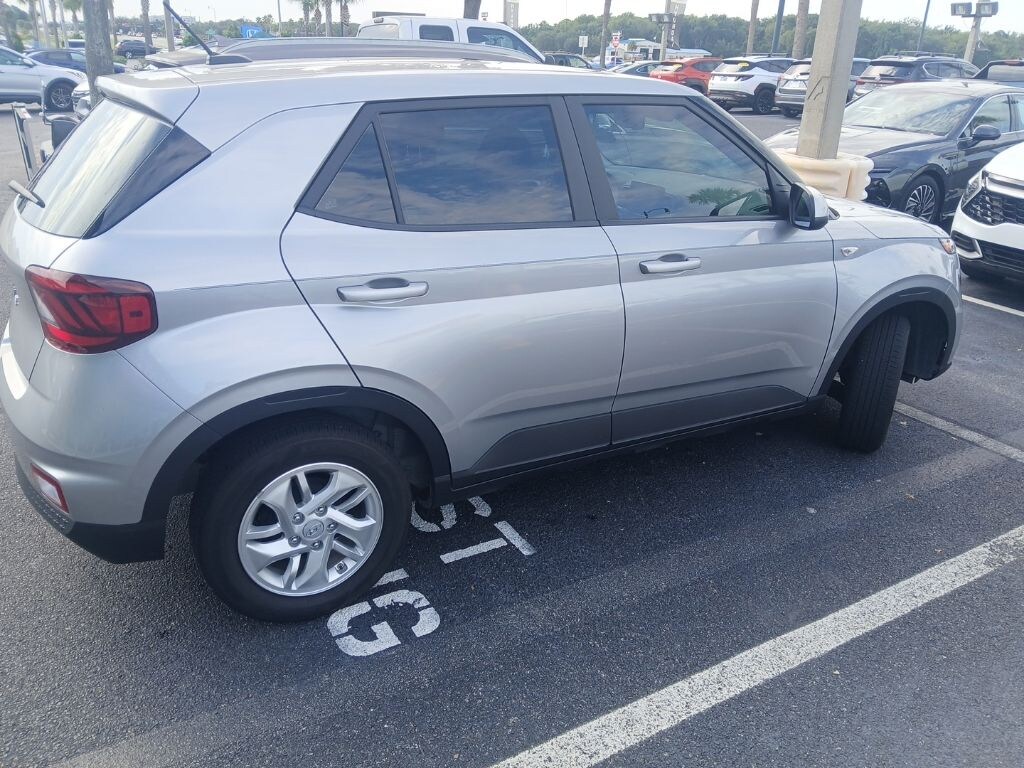 Certified 2024 Hyundai Venue SE SUV