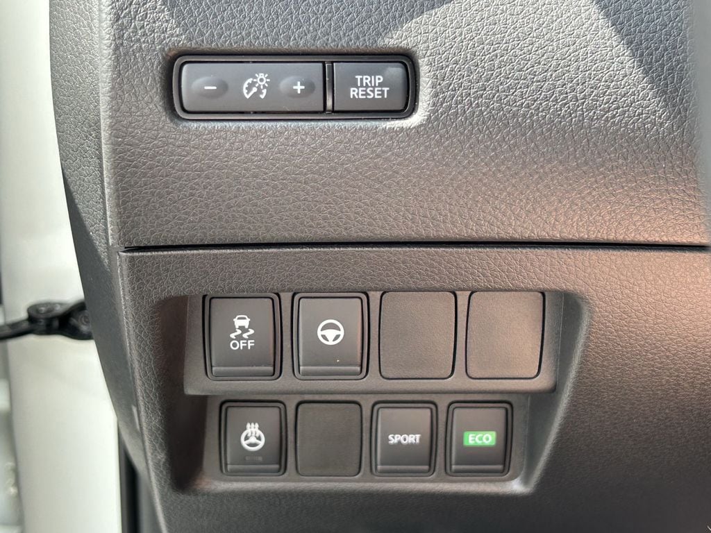 2021 Nissan Rogue Sport SL - Photo 30