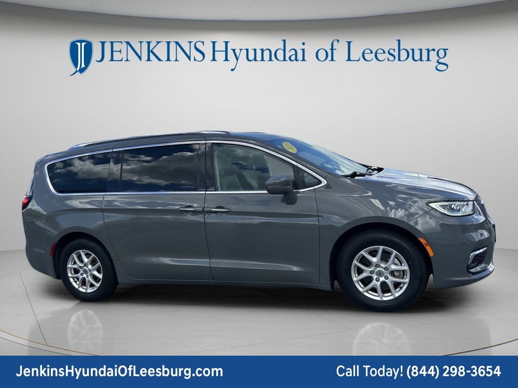 Used 2021 Chrysler Pacifica Touring L Minivan/Van