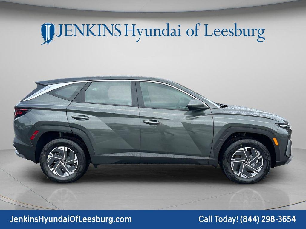 New 2026 Hyundai Tucson Hybrid Blue SUV