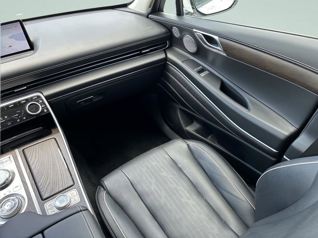 2023 GENESIS GV80 Standard - Photo 19