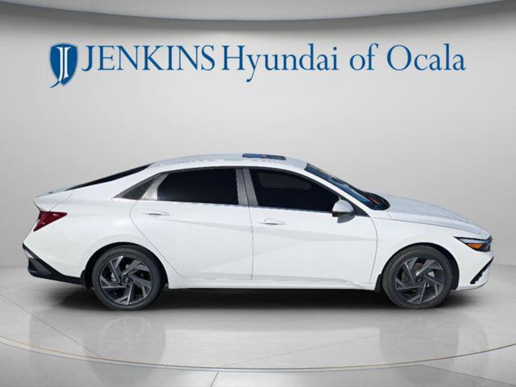 New 2026 Hyundai Elantra Limited Sedan
