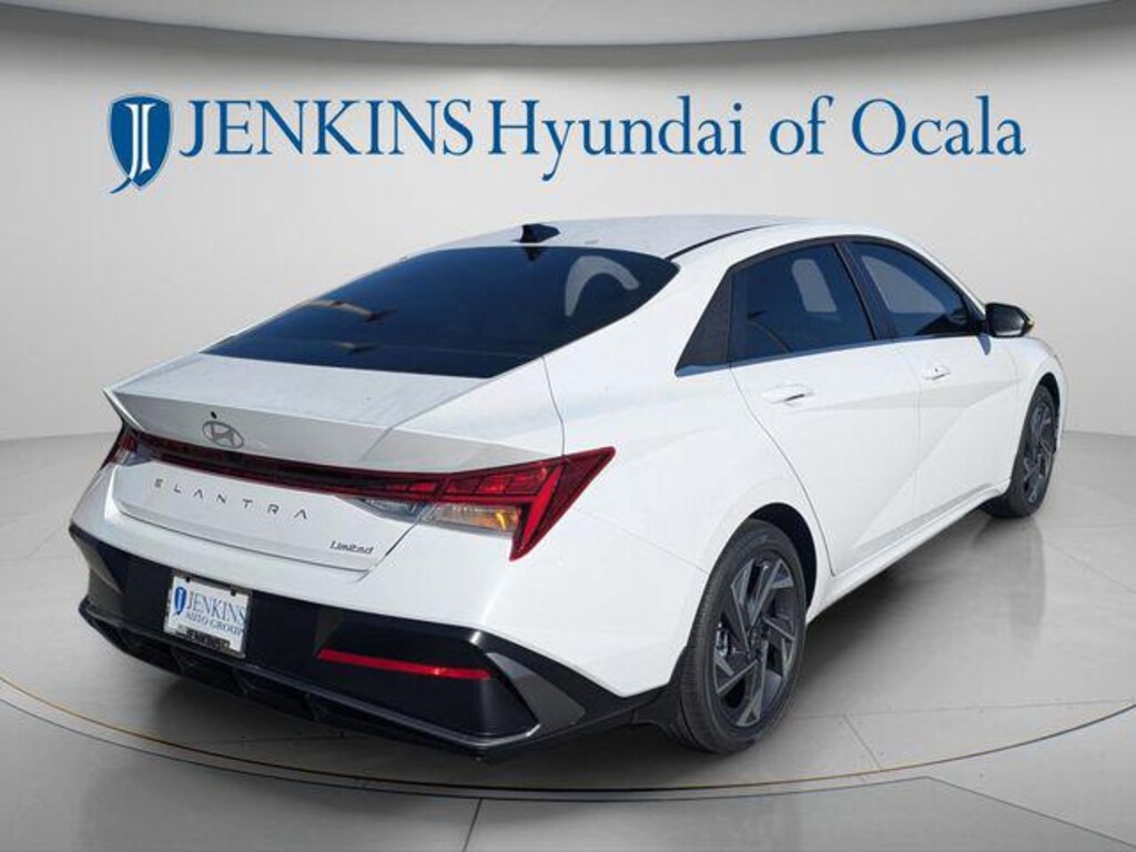 New 2026 Hyundai Elantra Limited Sedan