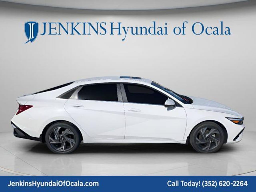 New 2026 Hyundai Elantra Limited Sedan