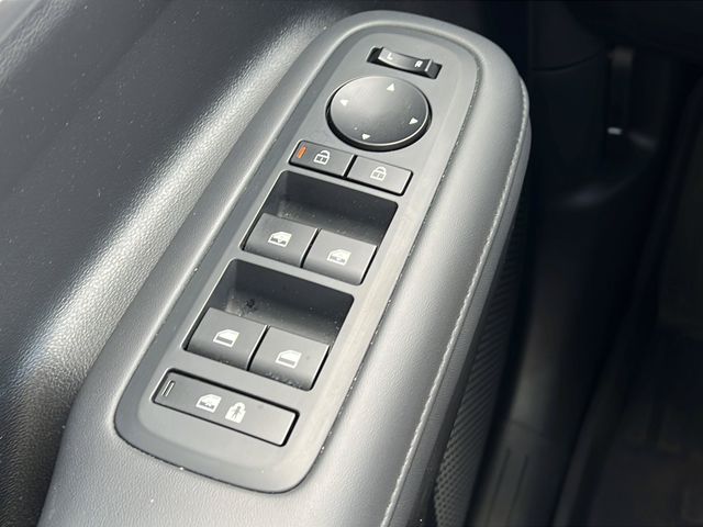 2025 Hyundai Santa Fe SEL - Photo 21