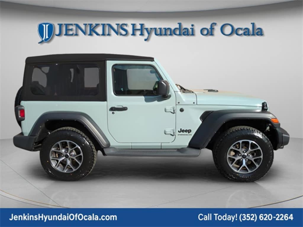 Used 2024 Jeep Wrangler Sport SUV