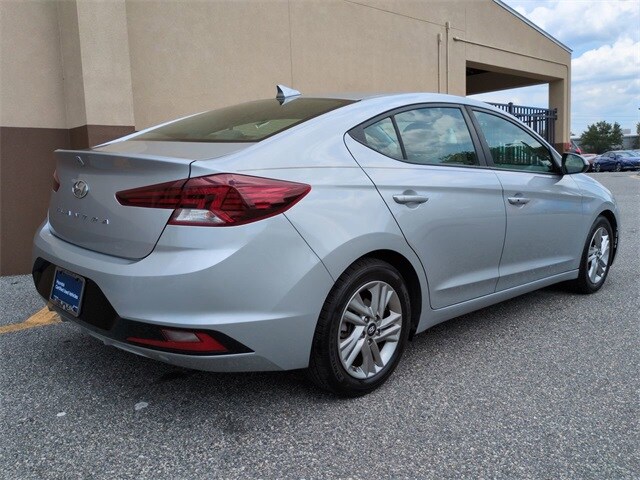 2020 Hyundai Elantra Value Edition photo 4