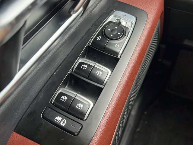 2023 Kia Telluride EX - Photo 26
