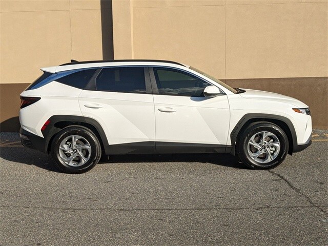 2024 Hyundai Tucson SEL photo 3