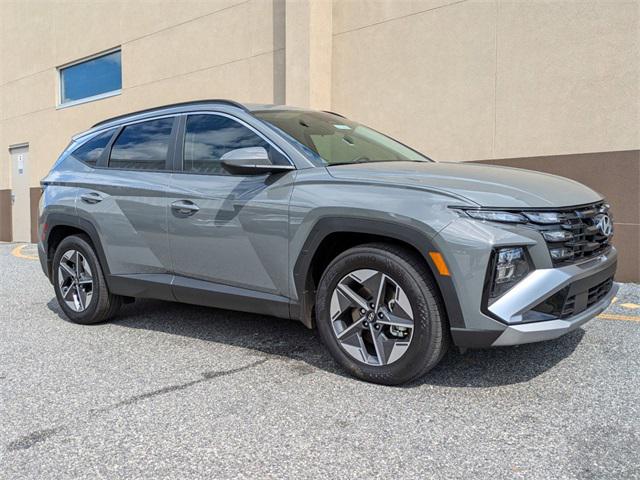 2025 Hyundai Tucson SEL photo 2