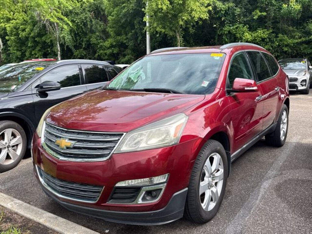 Used 2016 Chevrolet Traverse LT w/1LT SUV