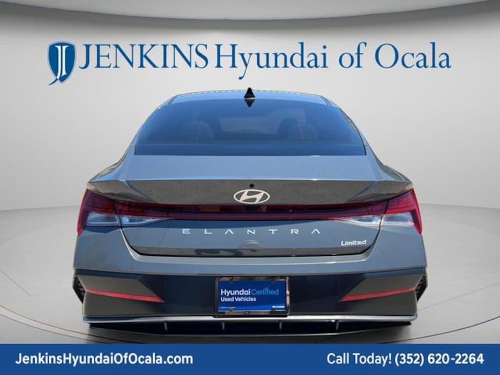 Certified 2025 Hyundai Elantra Limited Sedan