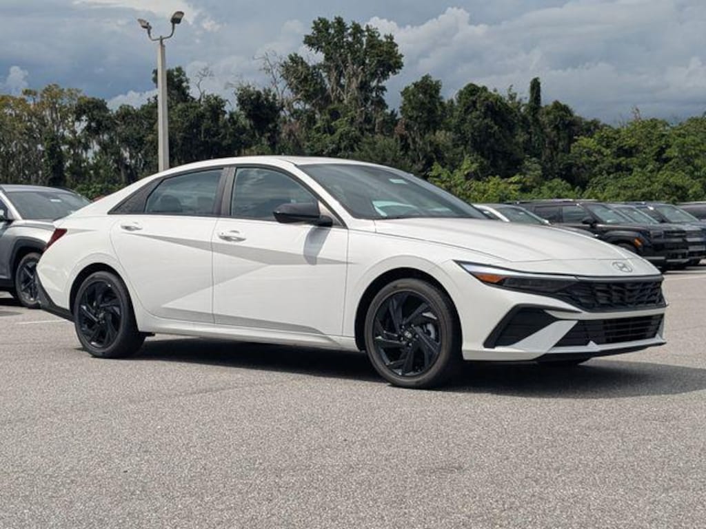New 2026 Hyundai Elantra SEL Sport Sedan