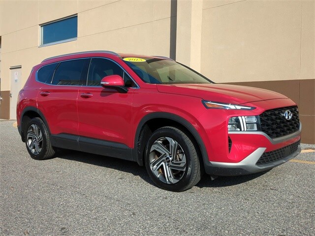 2023 Hyundai Santa Fe SEL photo 2